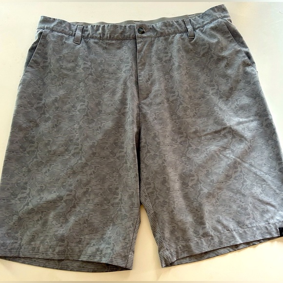 adidas Other - ADIDAS climalite mens size 38 stripped shorts